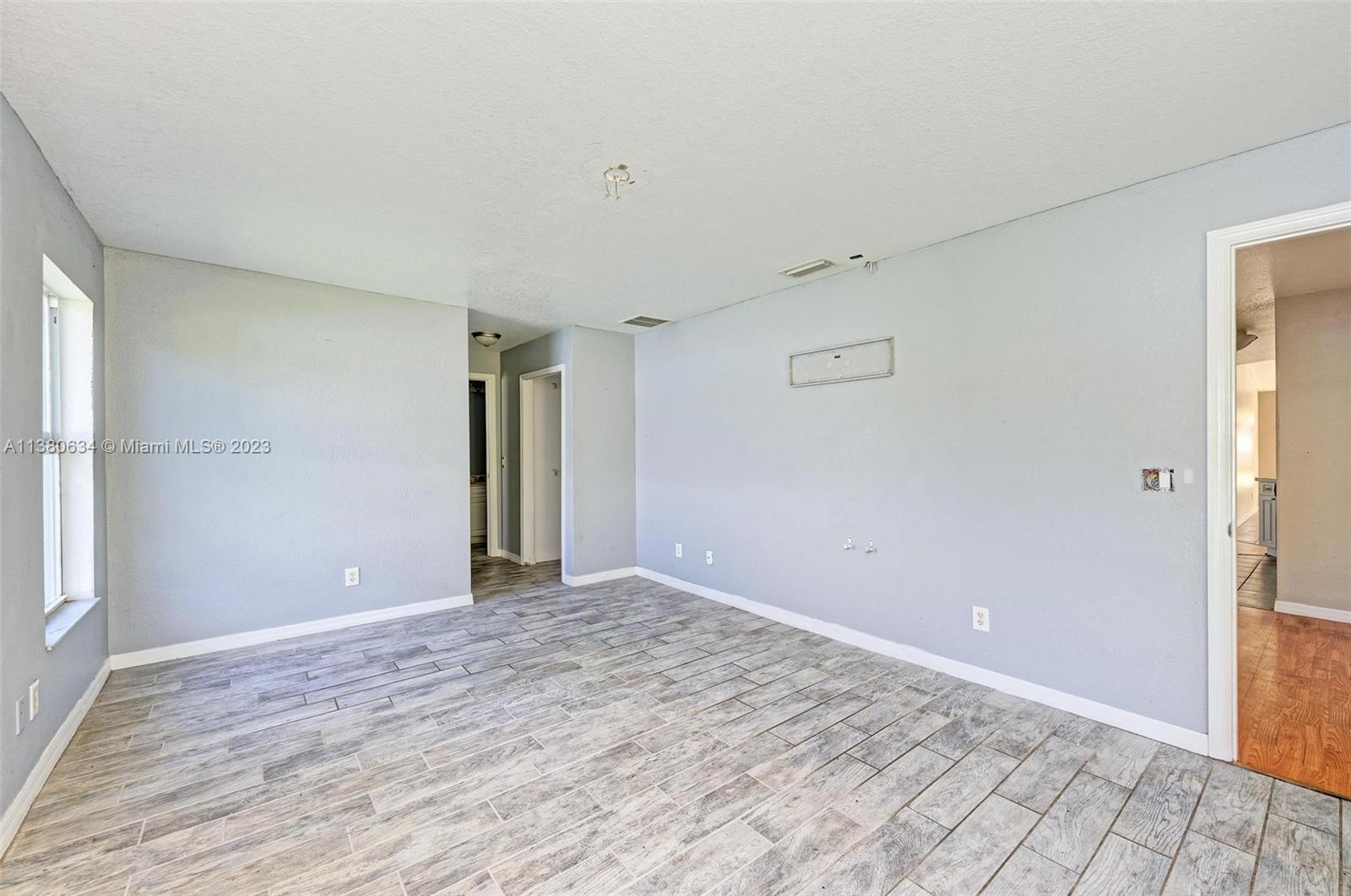 5861 Rhapsody Avenue North Port, FL 34288 - Photo 17 of 37 Gallery Image 17