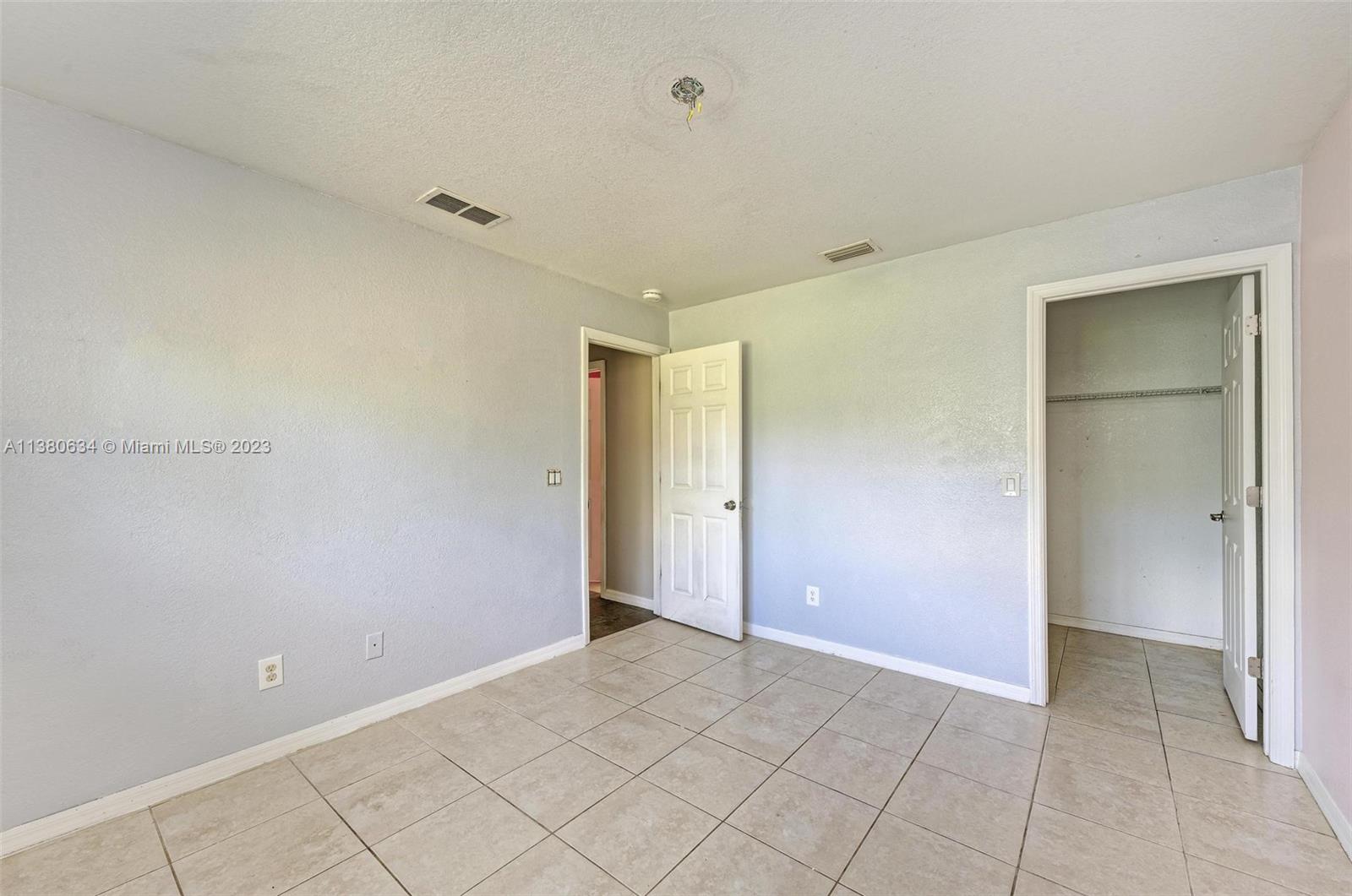 5861 Rhapsody Avenue North Port, FL 34288 - Photo 27 of 37 Gallery Image 27