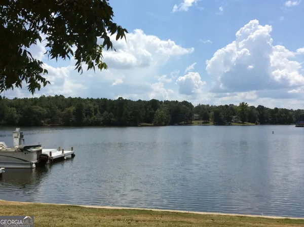 $99,500 | 1060 Pinehurst Drive, Greensboro, GA 30642