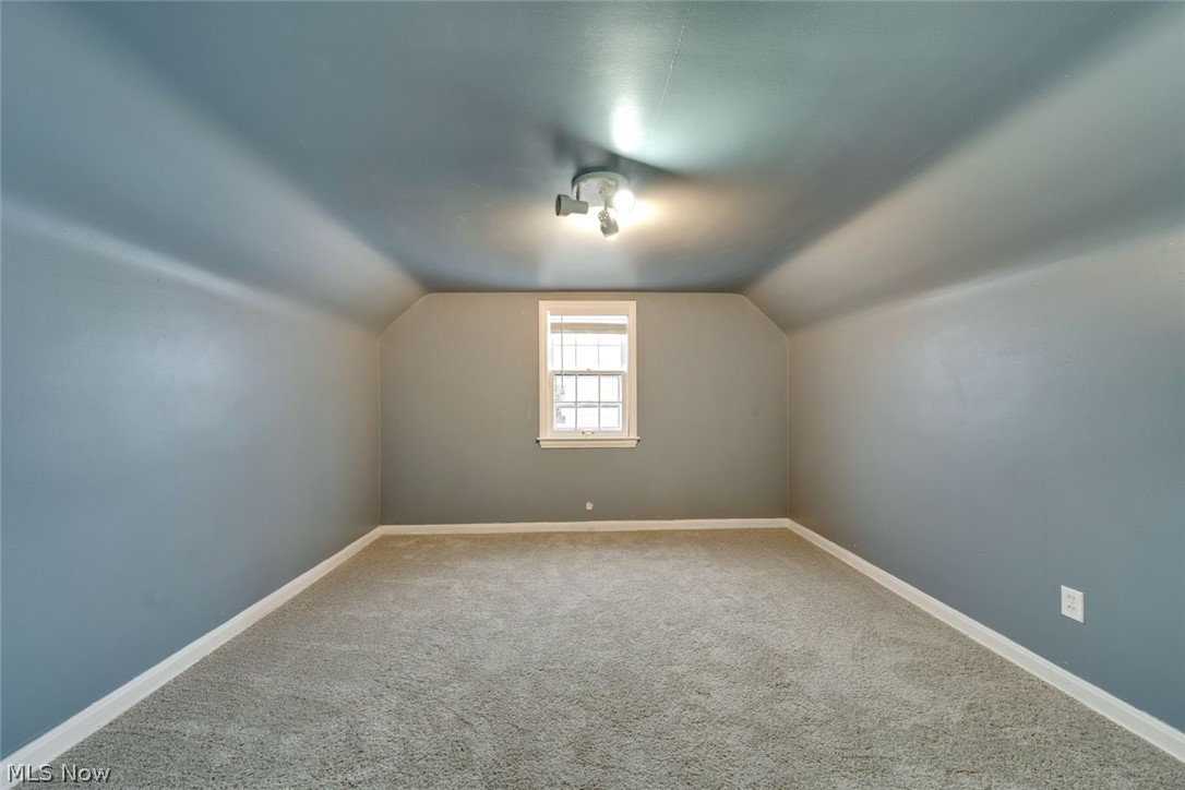 3720 Riedham Road Cleveland, OH 44120 - Photo 20 of 34