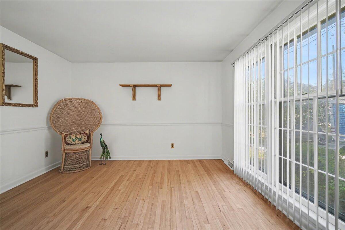 1225 Hillside Drive Hanahan, SC 29410 - Photo 4 of 31 04-1225 Hillside Dr-3