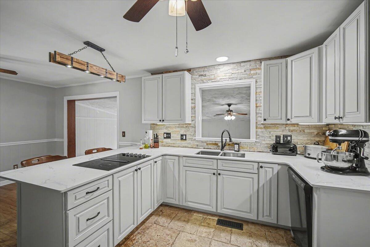 1225 Hillside Drive Hanahan, SC 29410 - Photo 10 of 31 10-1225 Hillside Dr-9