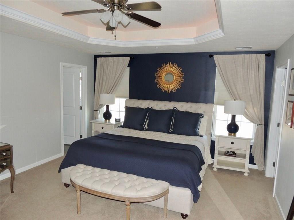 402 Rosecliff Road Wexford, PA 15090 - Photo 5 of 6 Gallery Image 5