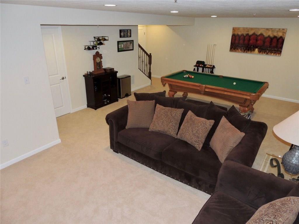 402 Rosecliff Road Wexford, PA 15090 - Photo 6 of 6 Gallery Image 6