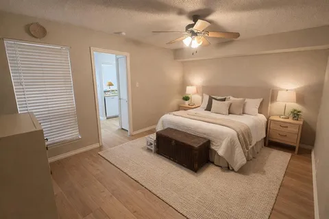 $1,050 | 9801 Walnut Street, Unit A101, Dallas, TX 75243