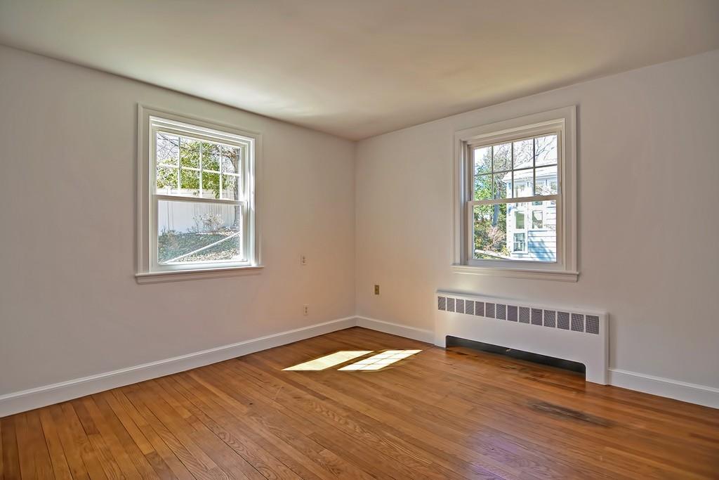 15 Ivy Road Wellesley, MA 02482 - Photo 19 of 37