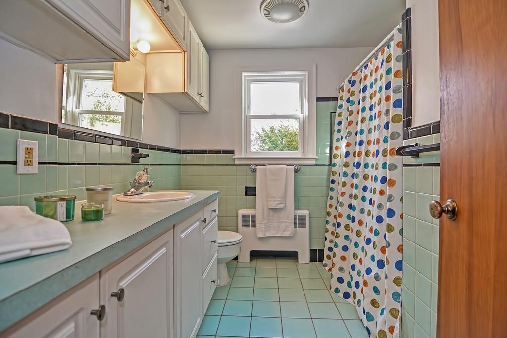 15 Ivy Road Wellesley, MA 02482 - Photo 21 of 37