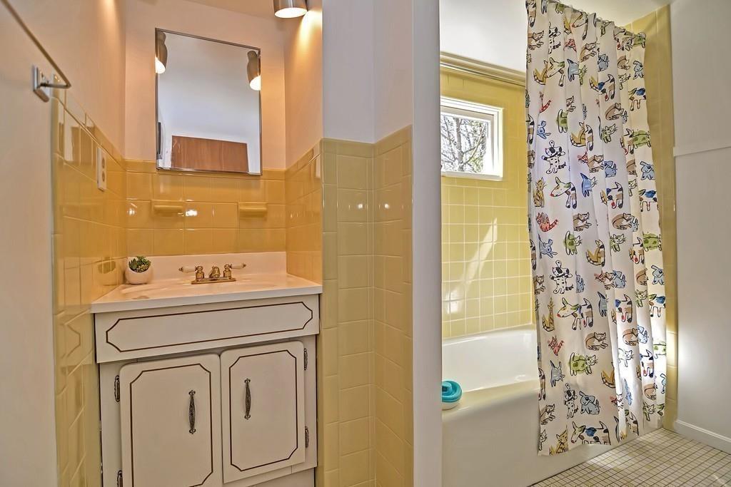 15 Ivy Road Wellesley, MA 02482 - Photo 26 of 37
