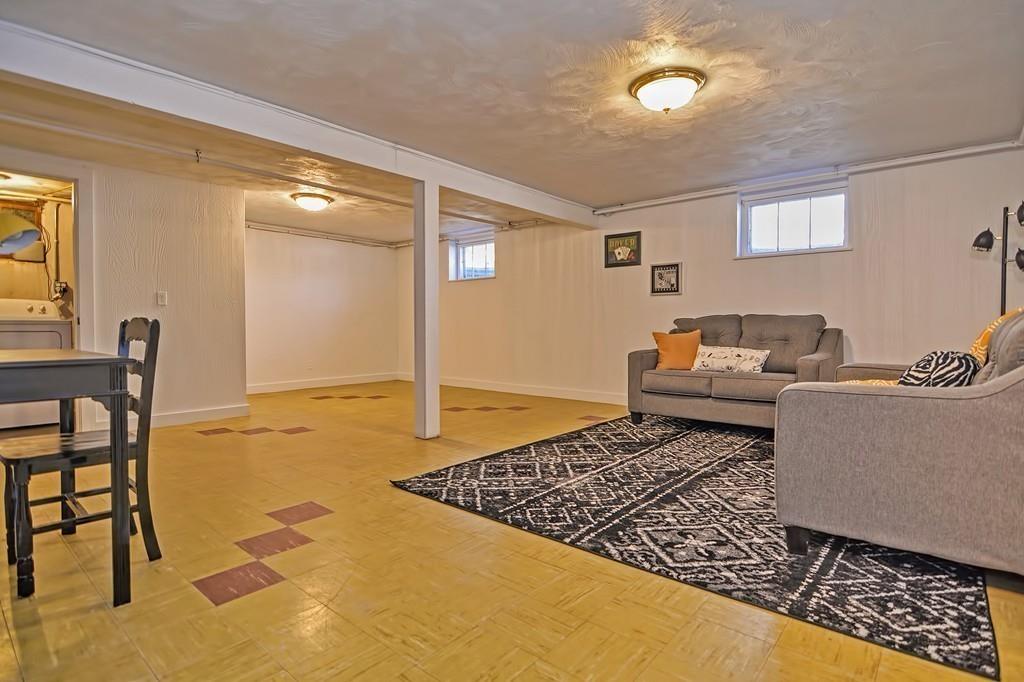 15 Ivy Road Wellesley, MA 02482 - Photo 27 of 37