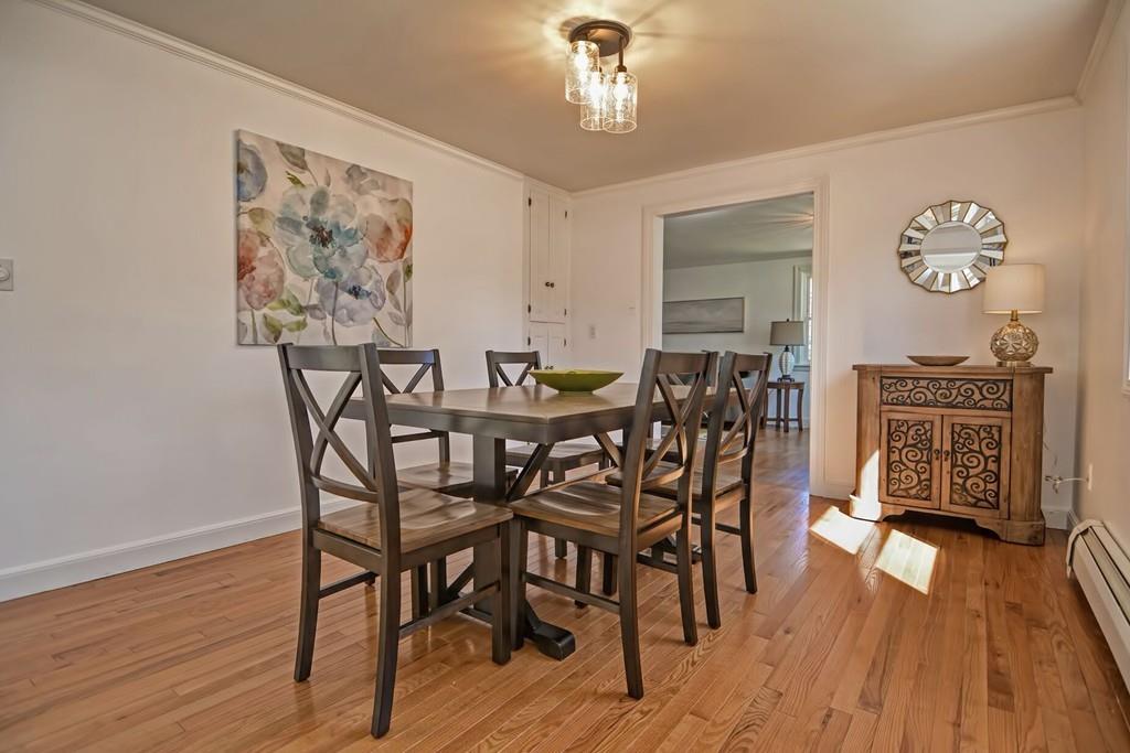 15 Ivy Road Wellesley, MA 02482 - Photo 6 of 37