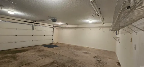 $207,900 | 112 Pilgrim Drive, Portland, IN 47371