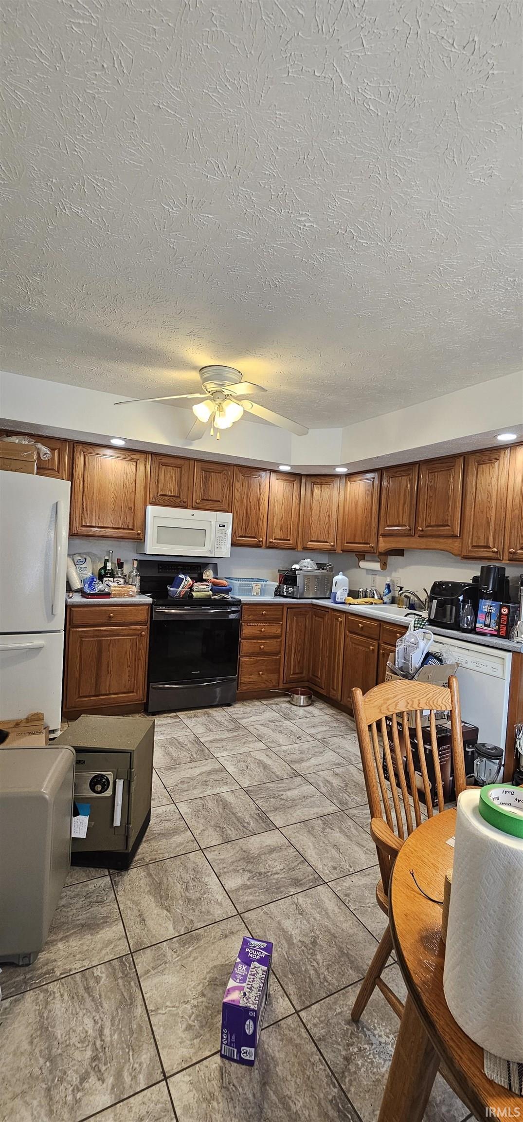 112 Pilgrim Drive Portland, IN 47371 - Photo 7 of 18