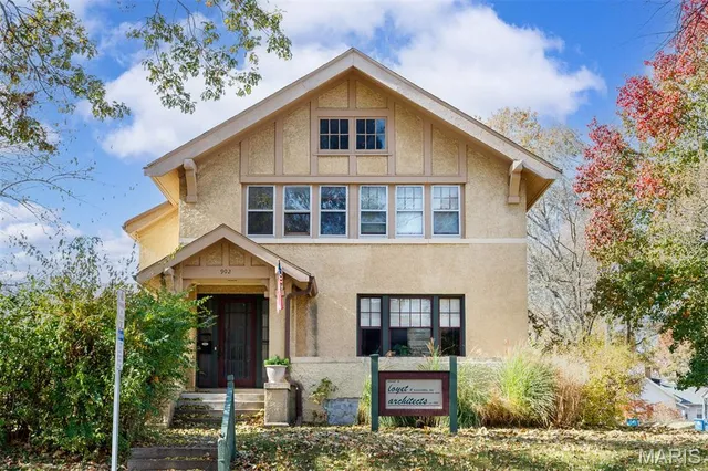 $250,000 | 902 Walnut Street, Highland, IL 62249