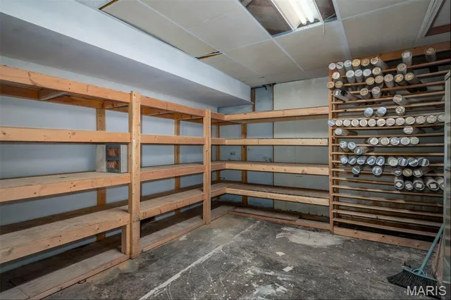 $250,000 | 902 Walnut Street, Highland, IL 62249