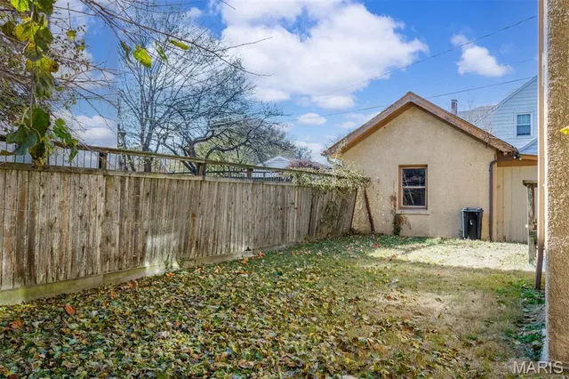 $250,000 | 902 Walnut Street, Highland, IL 62249