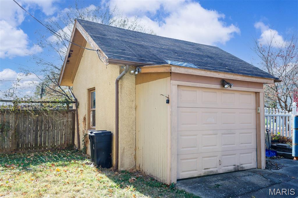 902 Walnut Street Highland, IL 62249 - Photo 31 of 43