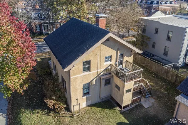 $250,000 | 902 Walnut Street, Highland, IL 62249