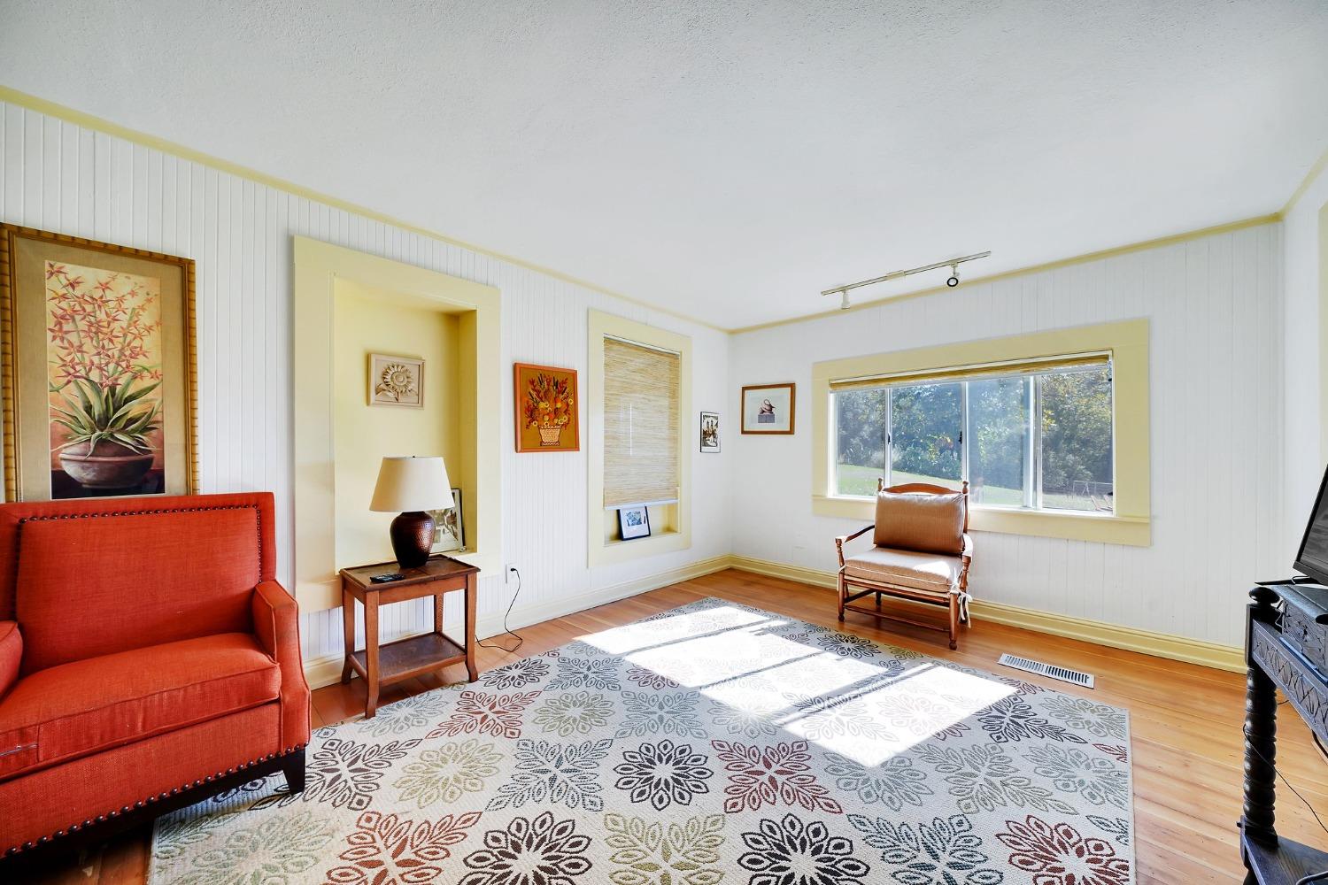 15579 Jesus Maria Road Mokelumne Hill, CA 95245 - Photo 59 of 91 a living room with furniture and a window