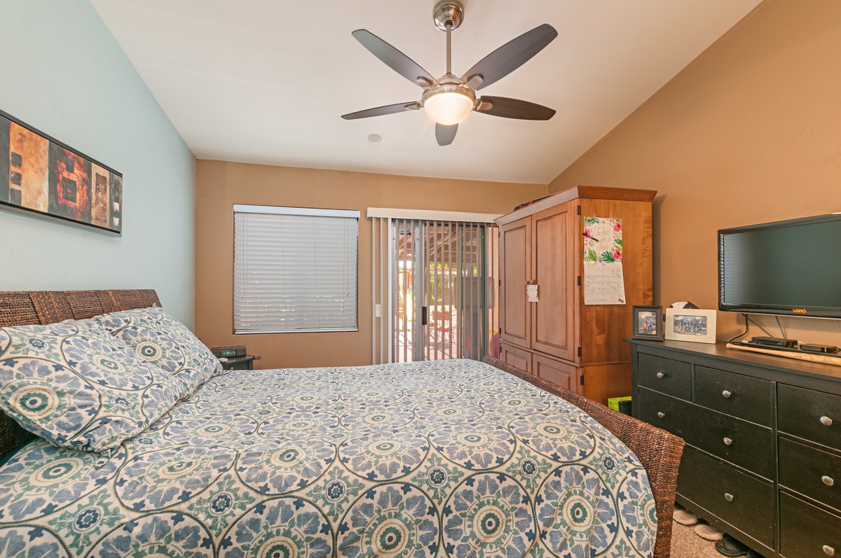 1890 Hilton Head Road El Cajon, CA 92019 - Photo 13 of 21 Gallery Image 13