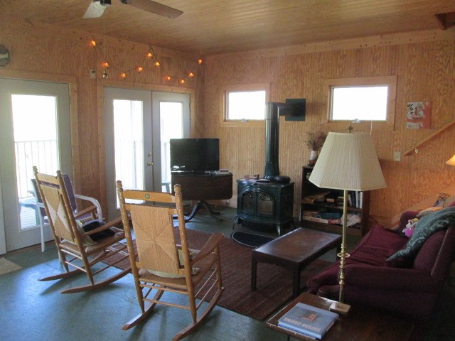 215 Ridge Road Ontario, NY 14519 - Photo 3 of 23