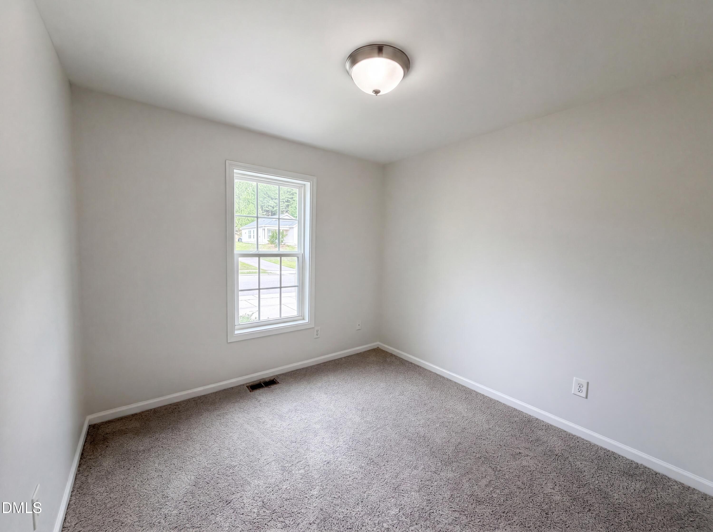 5532 Neuse View Drive Raleigh, NC 27610 - Photo 7 of 17 photo_04