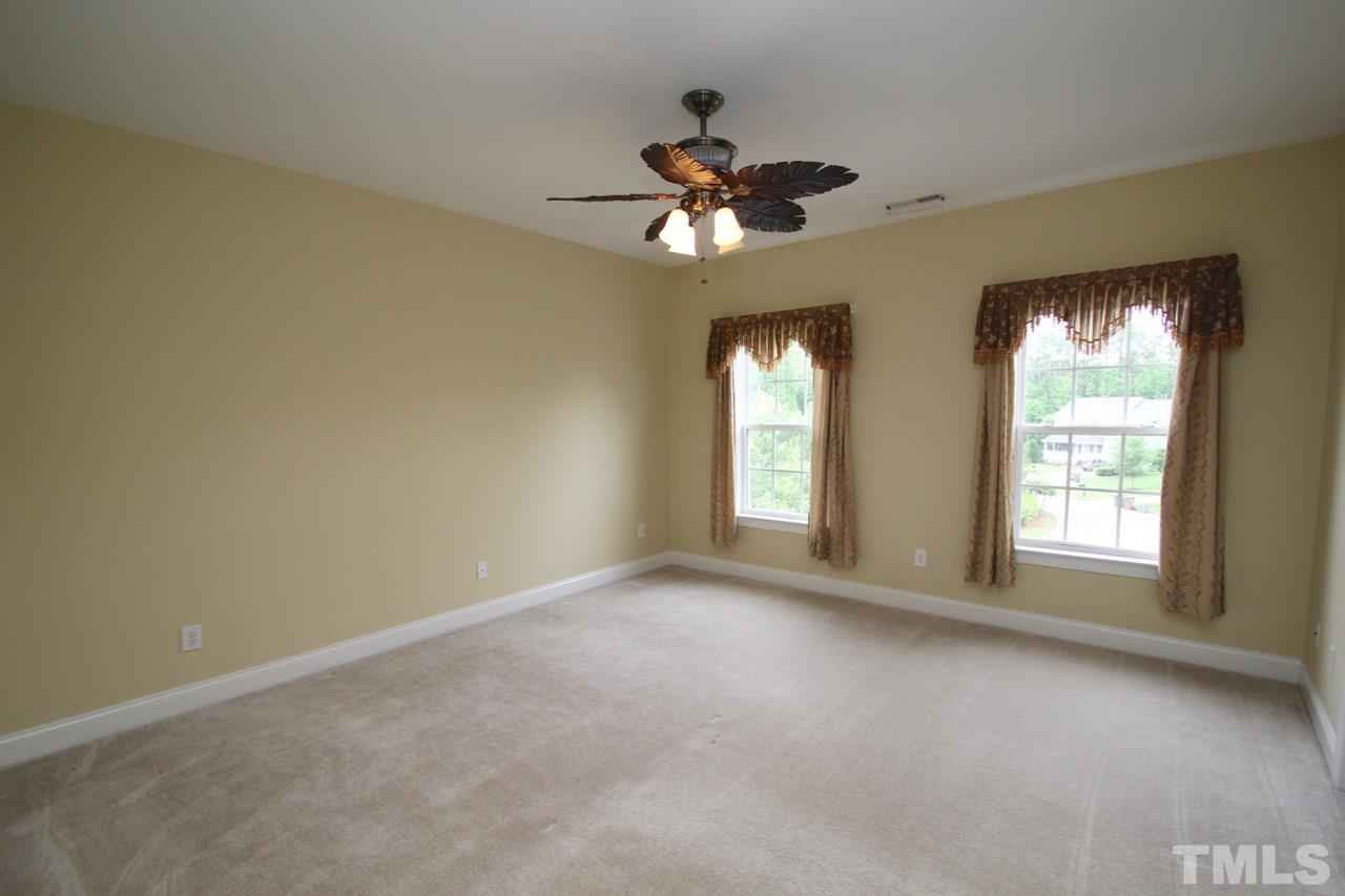 309 Ivyshaw Road Cary, NC 27519 - Photo 17 of 25