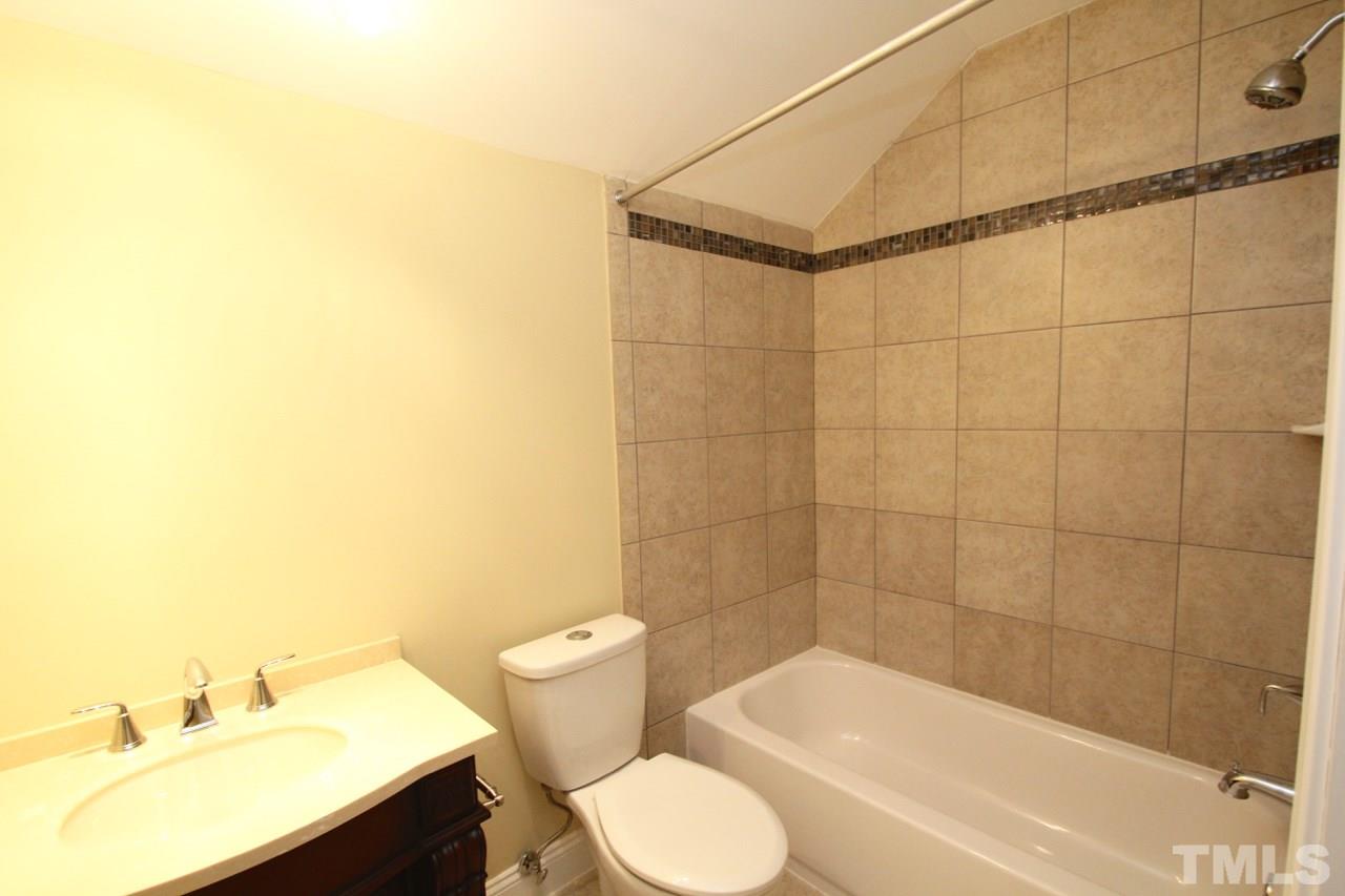 309 Ivyshaw Road Cary, NC 27519 - Photo 20 of 25
