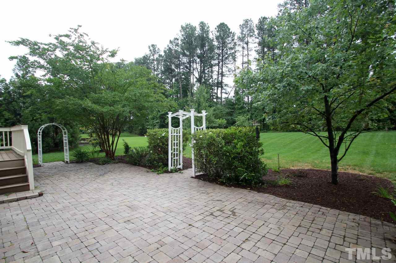 309 Ivyshaw Road Cary, NC 27519 - Photo 23 of 25