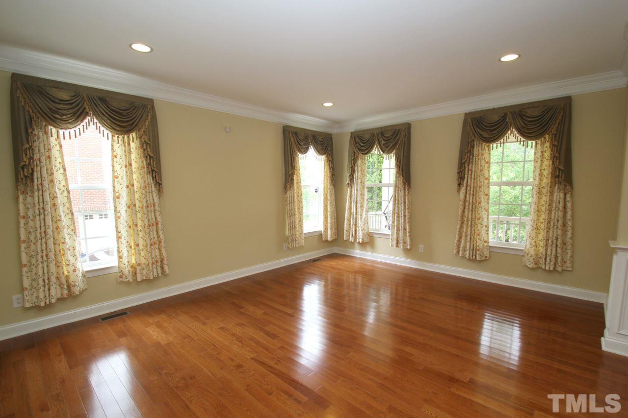 309 Ivyshaw Road Cary, NC 27519 - Photo 6 of 25