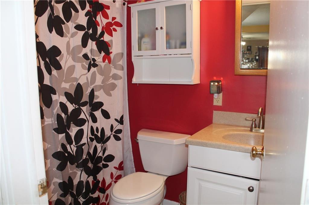 917 Lindsey Road Sidney, OH 45365 - Photo 15 of 26 Gallery Image 15