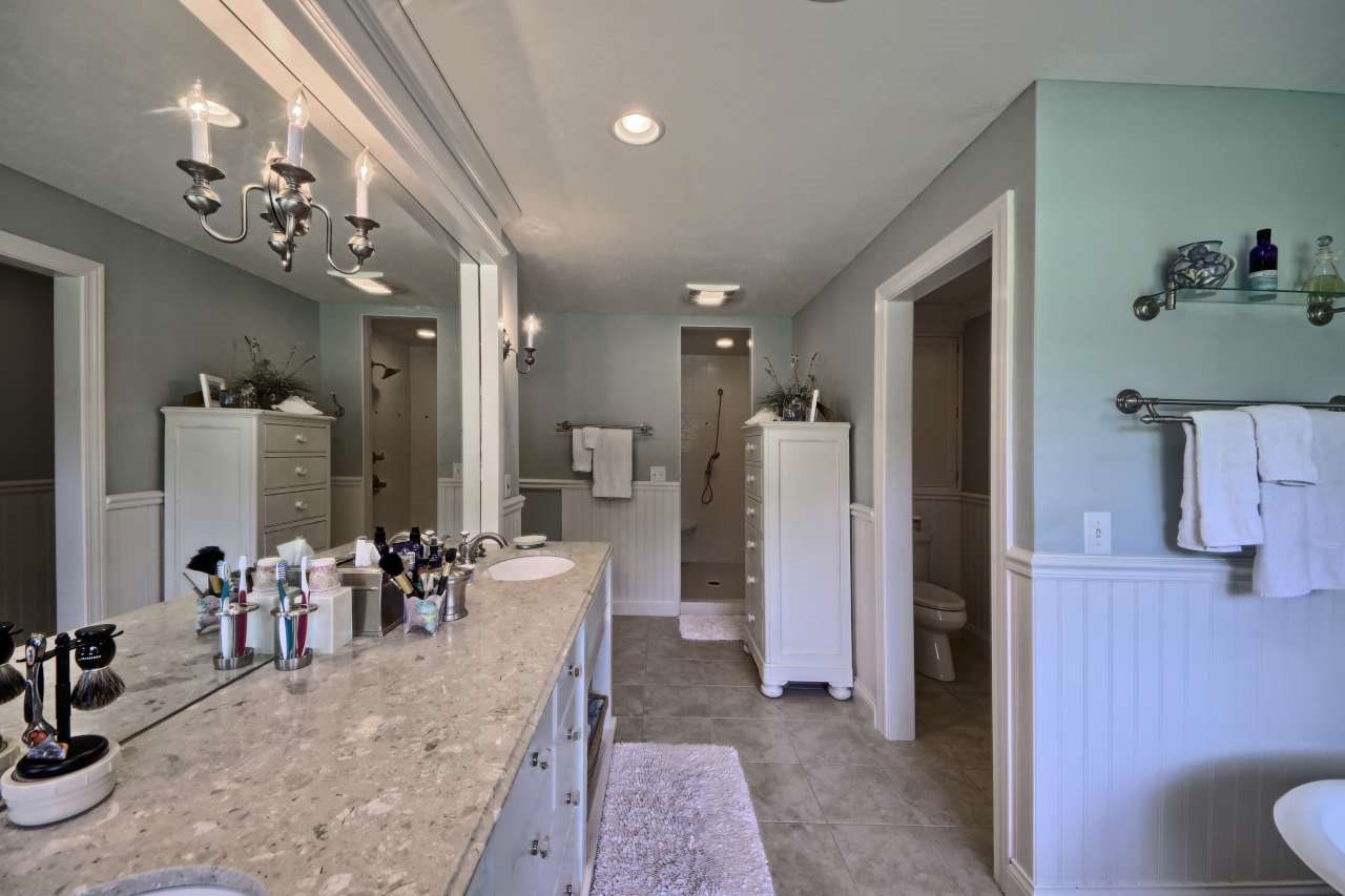 12625 Bluff Road Traverse City, MI 49686 - Photo 46 of 76 1850632-45.JPG