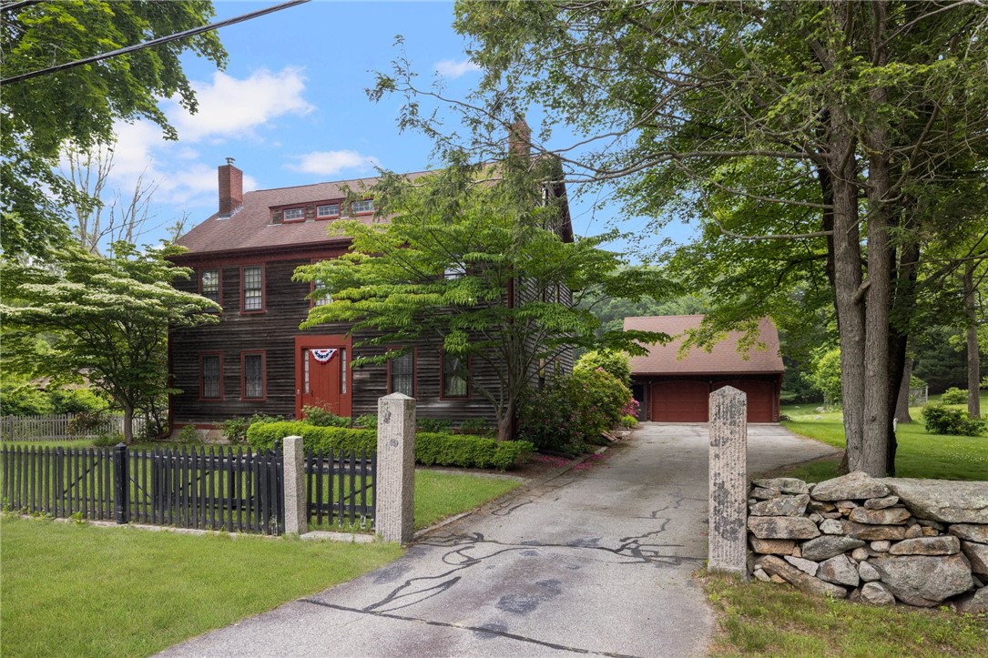 2381 Middle Road East Greenwich, RI 02818 - Photo 3 of 48 Gallery Image 3