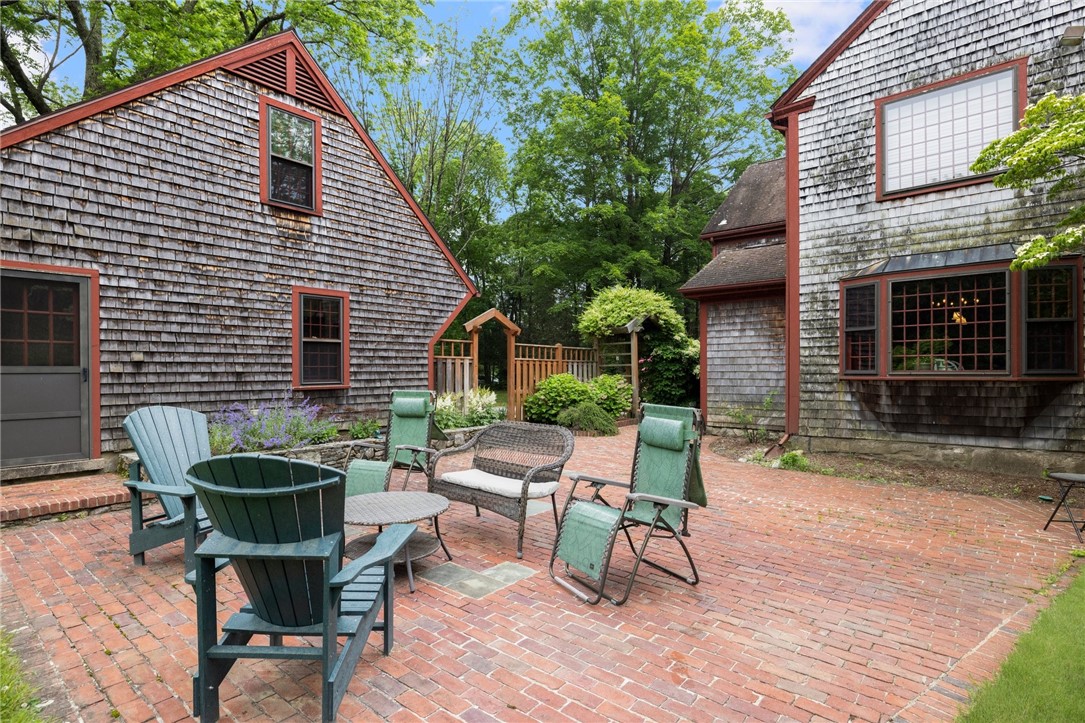 2381 Middle Road East Greenwich, RI 02818 - Photo 33 of 48 Gallery Image 33