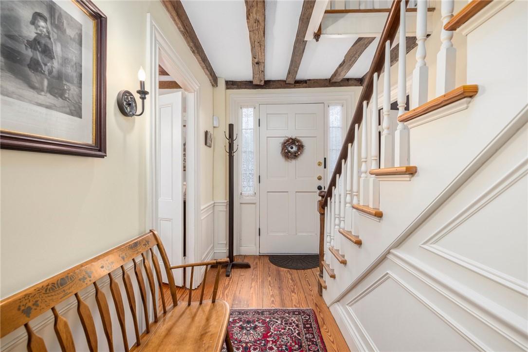 2381 Middle Road East Greenwich, RI 02818 - Photo 4 of 48 Gallery Image 4