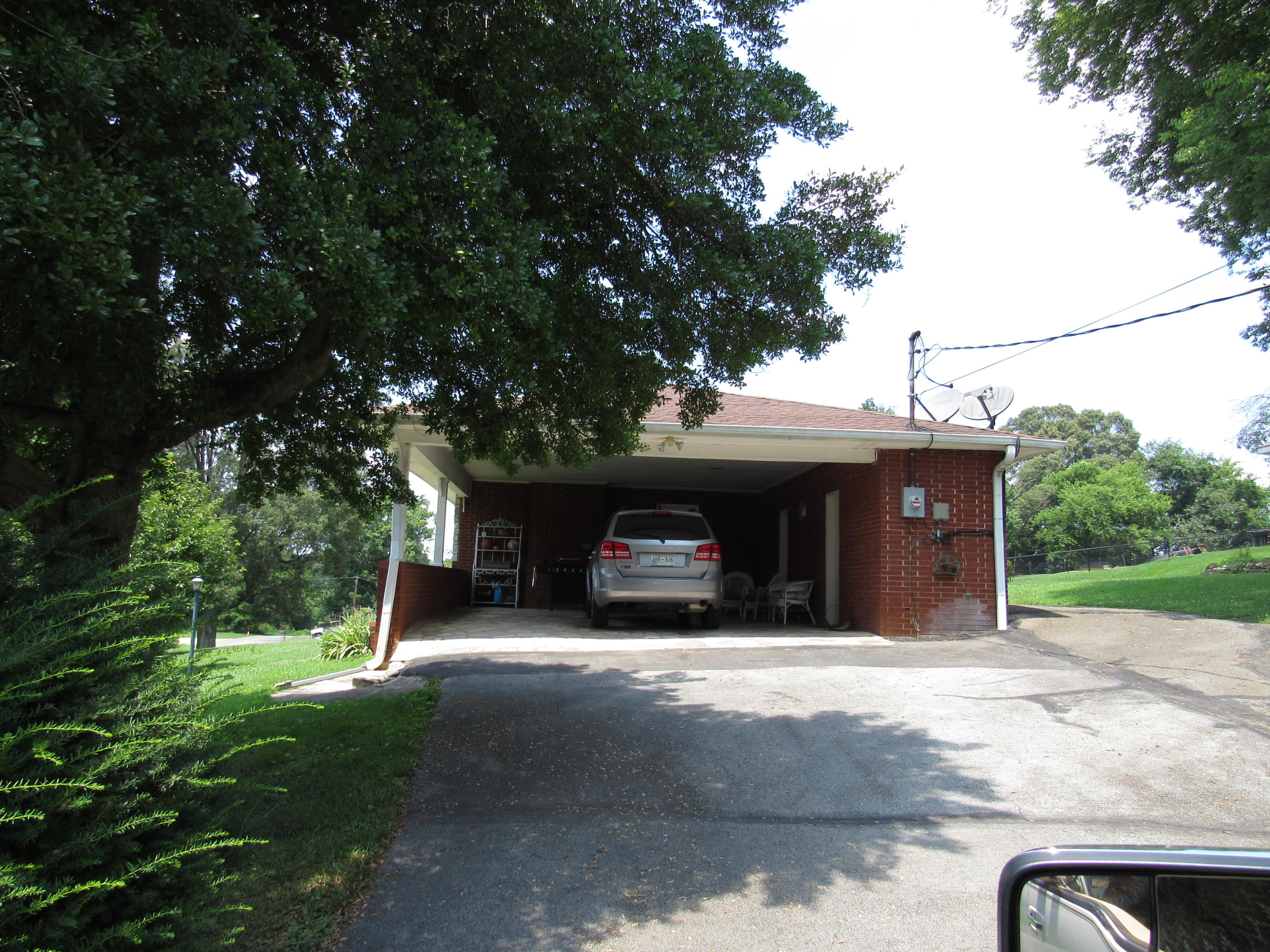976 Friends Station Road New Market, TN 37820 - Photo 14 of 29 IMG_1399