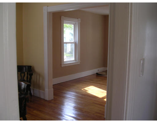 77 Field Street West Springfield, MA 01089 - Photo 4 of 10 Gallery Image 4