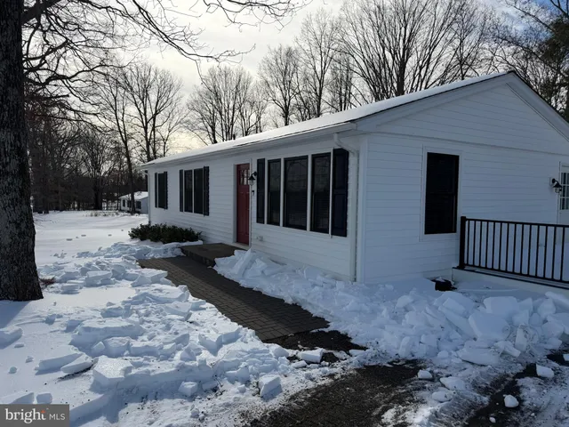 $2,600 | 6480 Vint Hill Road, Warrenton, VA 20187