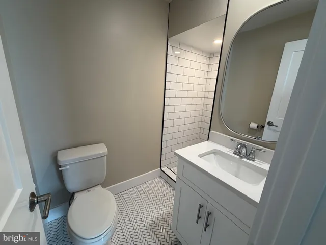 $2,600 | 6480 Vint Hill Road, Warrenton, VA 20187