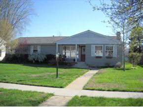1307 Jackson Boulevard Rochester, IN 46975 - Photo 1 of 24