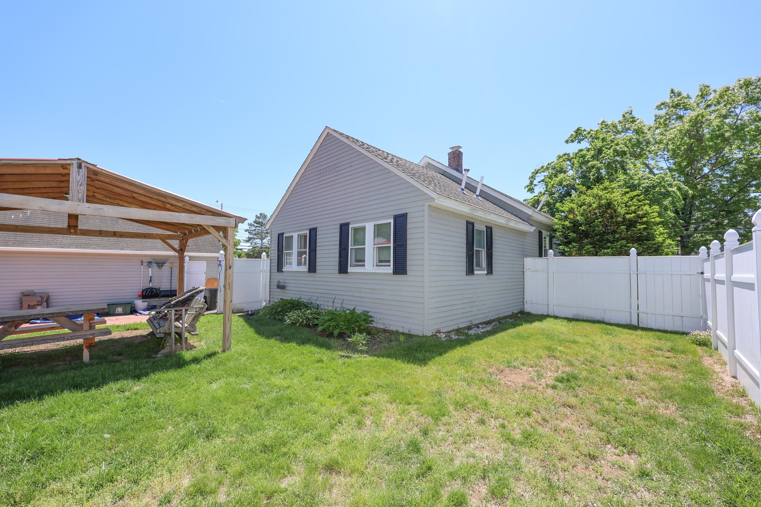 2 Thomas Street Concord, NH 03301 - Photo 7 of 24