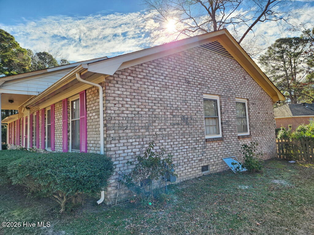 2900 Carey Road Kinston, NC 28504 - Photo 4 of 23 RIGHT