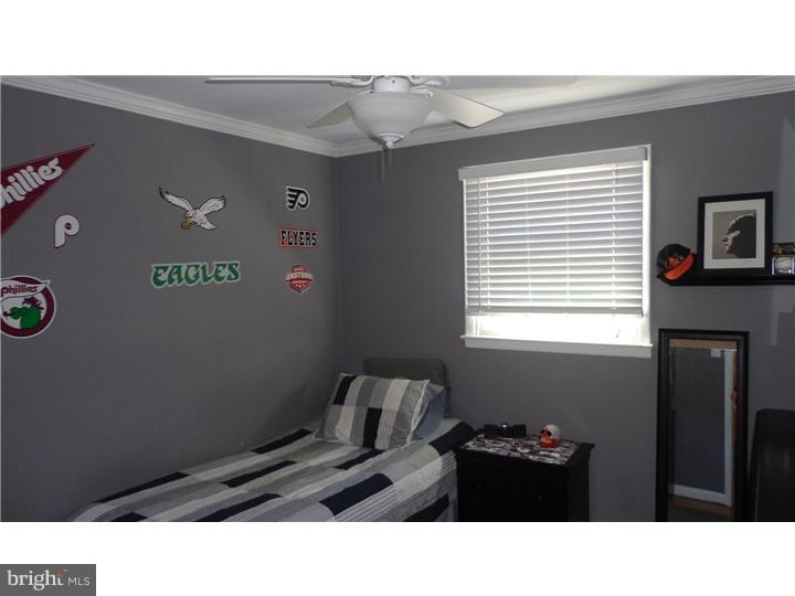 373 Heathcliffe Road Abington, PA 19006 - Photo 12 of 25
