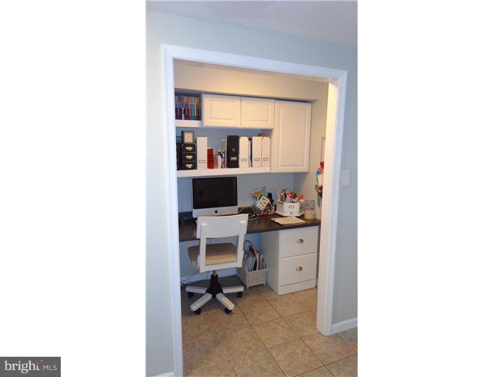 373 Heathcliffe Road Abington, PA 19006 - Photo 22 of 25