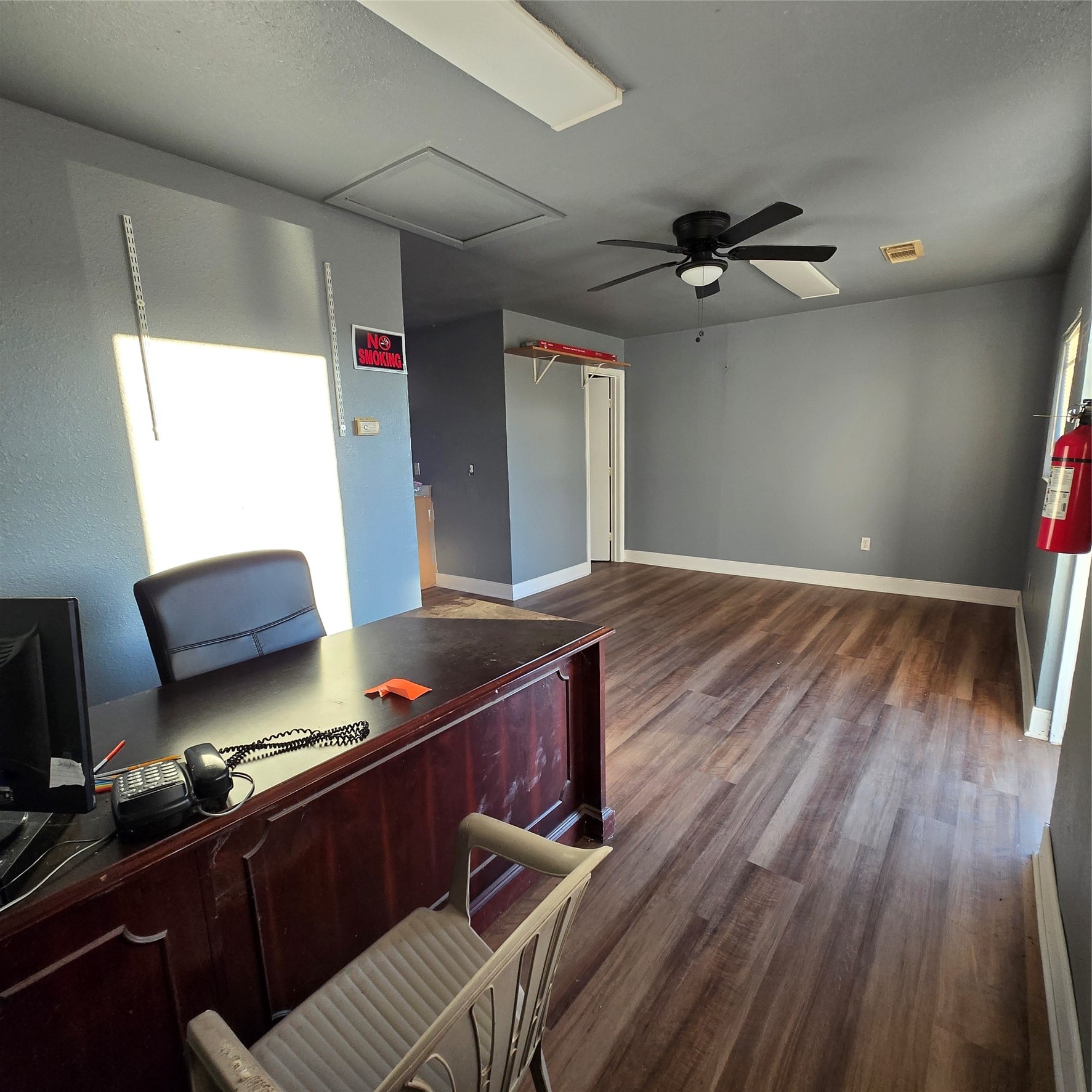 215 Fresa Road Pasadena, TX 77502 - Photo 4 of 11