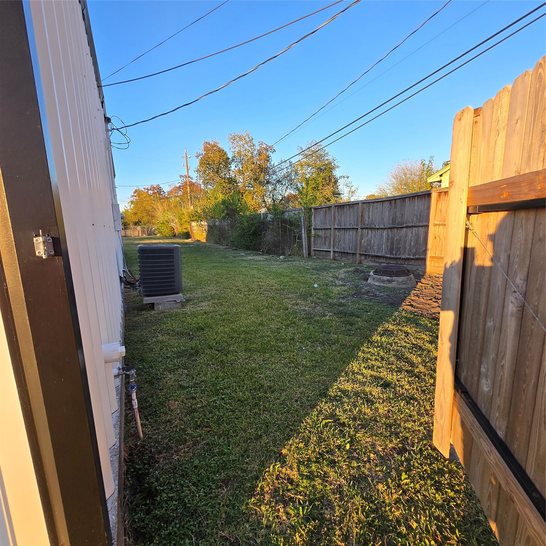 215 Fresa Road Pasadena, TX 77502 - Photo 8 of 11