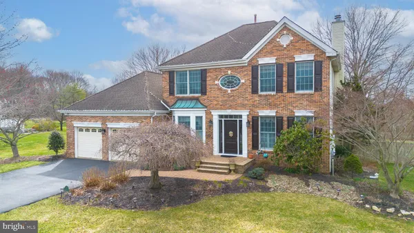 $975,000 | 3 Milburne Lane, Robbinsville, NJ 08691