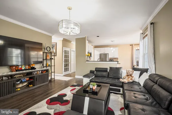 $975,000 | 3 Milburne Lane, Robbinsville, NJ 08691