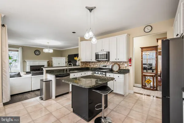 $975,000 | 3 Milburne Lane, Robbinsville, NJ 08691