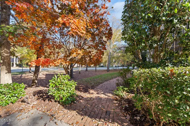 $1,125,000 | 101 Abbotsford Court, Durham, NC 27712