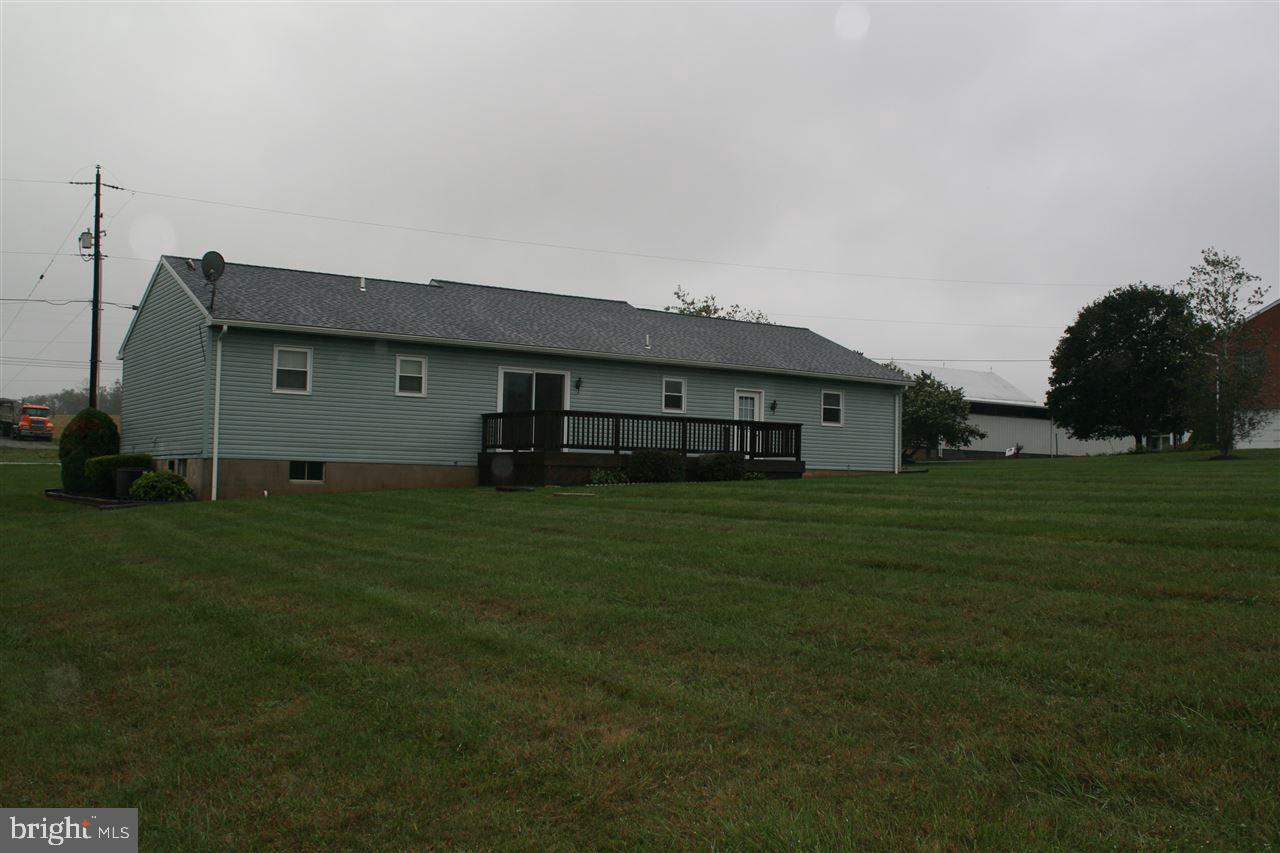 1729 Winters Road Windsor, PA 17366 - Photo 6 of 28